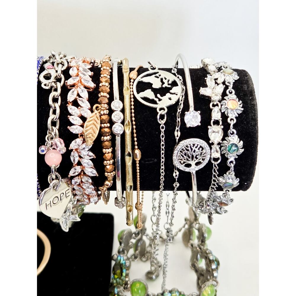 35 Y2k Fairycore McBling bracelets - Great for Layering - Picture 5 of 9